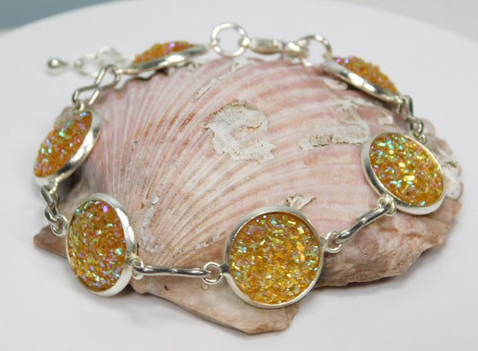 Imitation Agate Linked Bracelet - Victoria's Treasure Chests