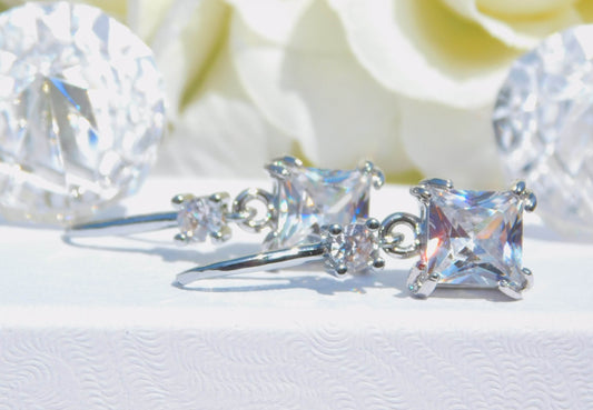 Reese Witherspoon Replica Square Cubic Zircon Dangle Earrings - Victoria's Treasure Chests