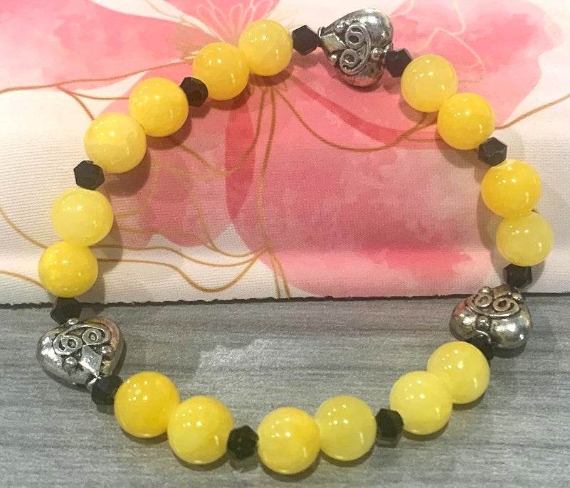 3 Antique Hearts with Yellow Jade Stretch Bracelet - Victoria's Treasure Chests