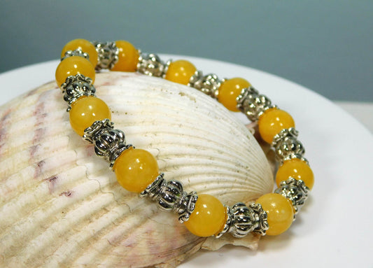 Yellow Jade and Antique Silver Stretch Bracelet - Victoria's Treasure Chests