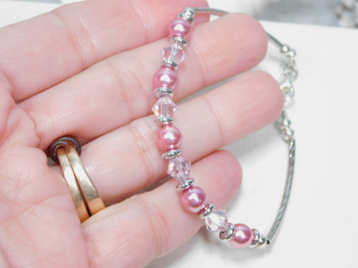 Pretty in Pink Sparkling Bracelete - Victoria's Treasure Chests