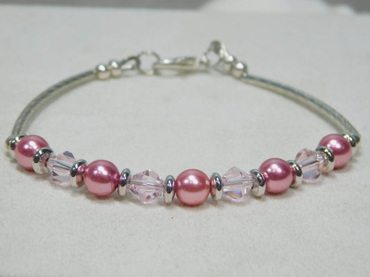 Pretty in Pink Sparkling Bracelete - Victoria's Treasure Chests