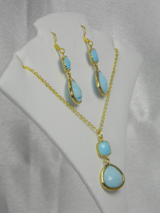 Turquoise Blue Necklace set - Victoria's Treasure Chests