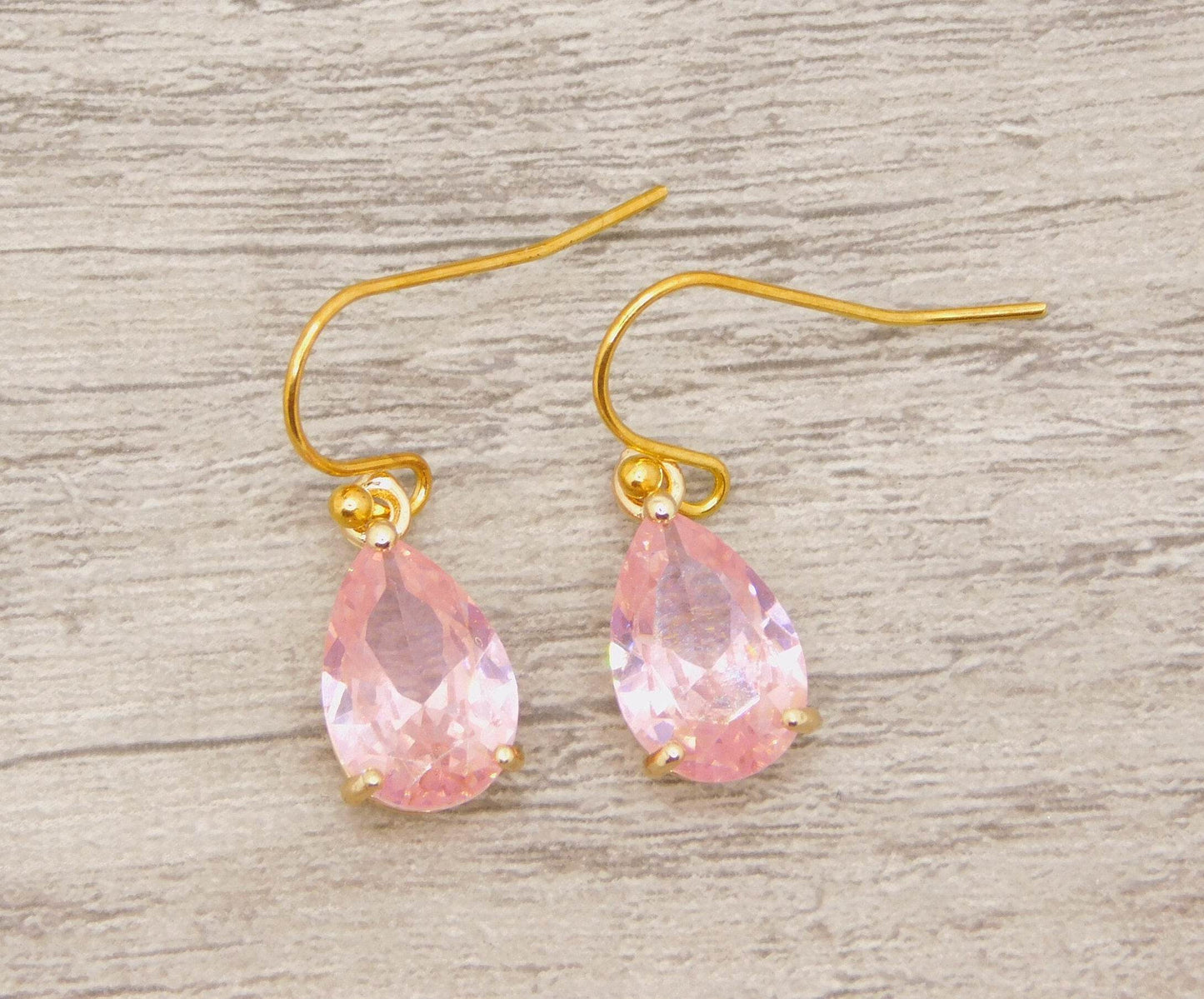 Soft Pink Glass Earrings - Victoria's Treasure Chests