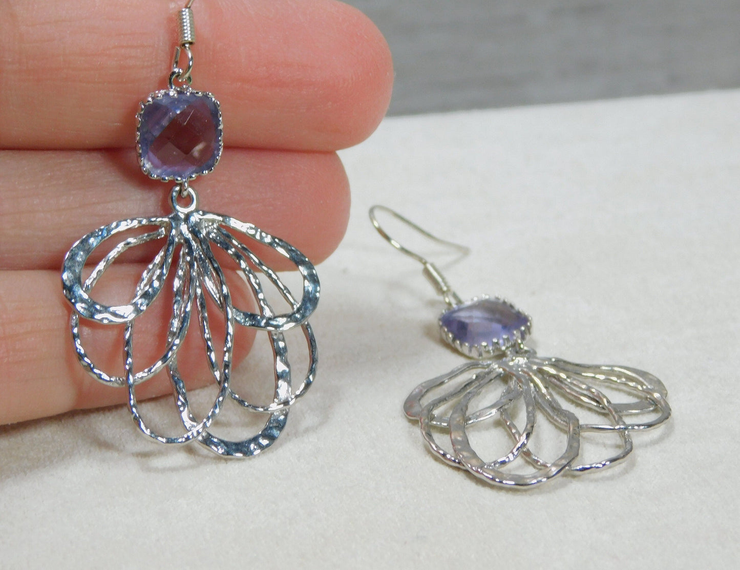 lovely pair of feather earrings