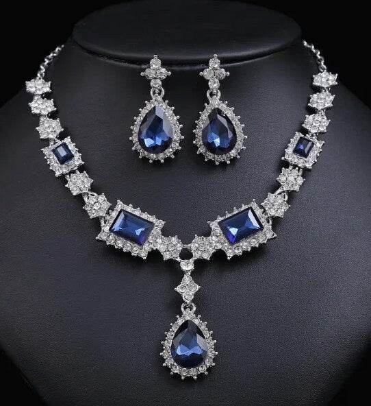 Sapphire Blue Necklace Set - Victoria's Treasure Chests