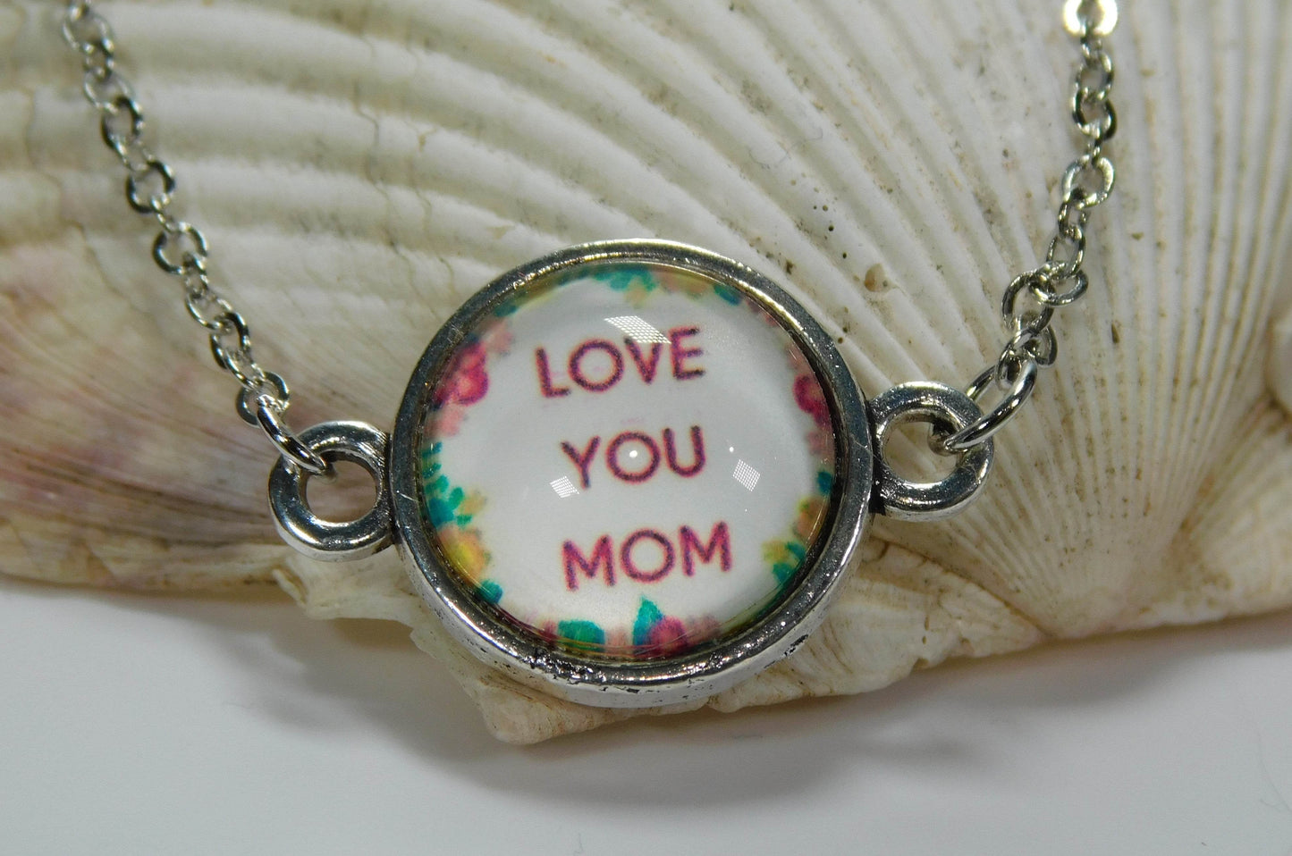 Mother's Day Bracelet Gift - Victoria's Treasure Chests