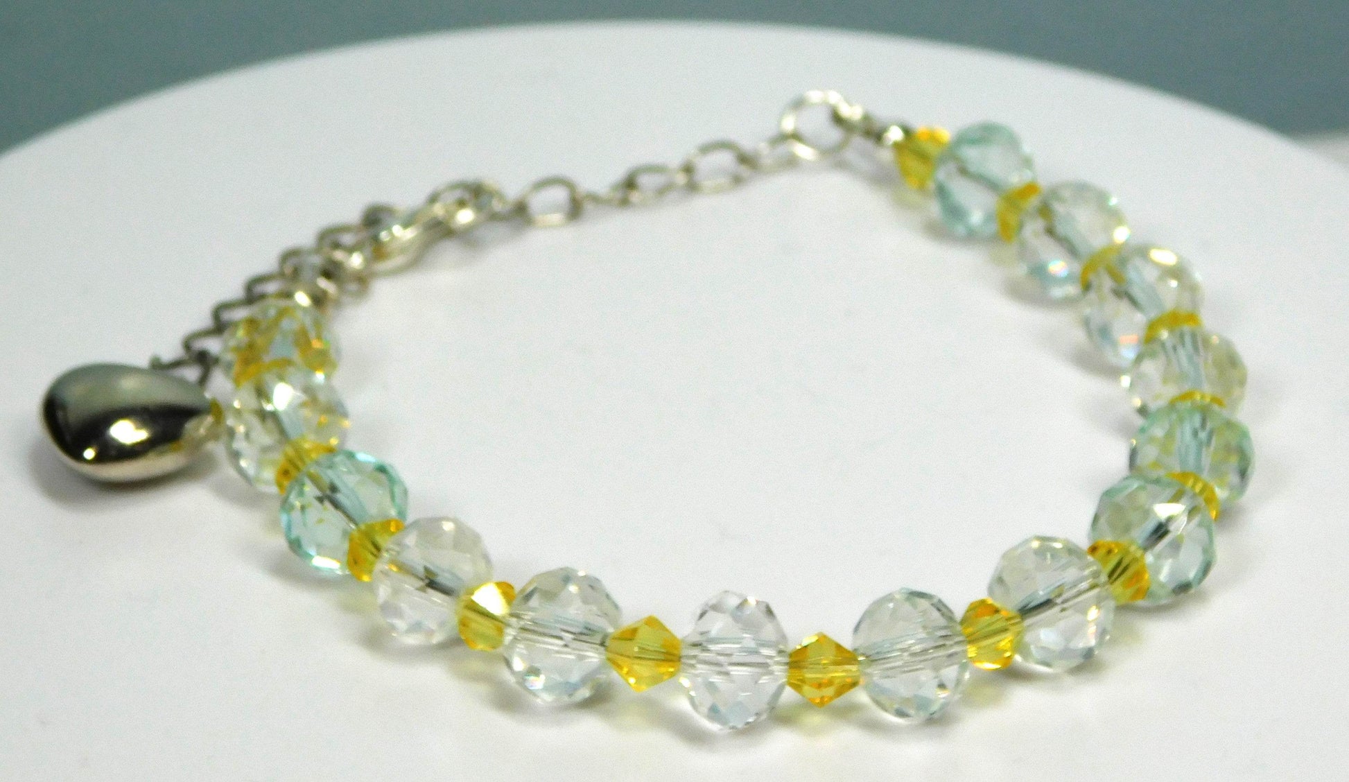 Spring Time Chunky Adjustable Bracelet - Victoria's Treasure Chests