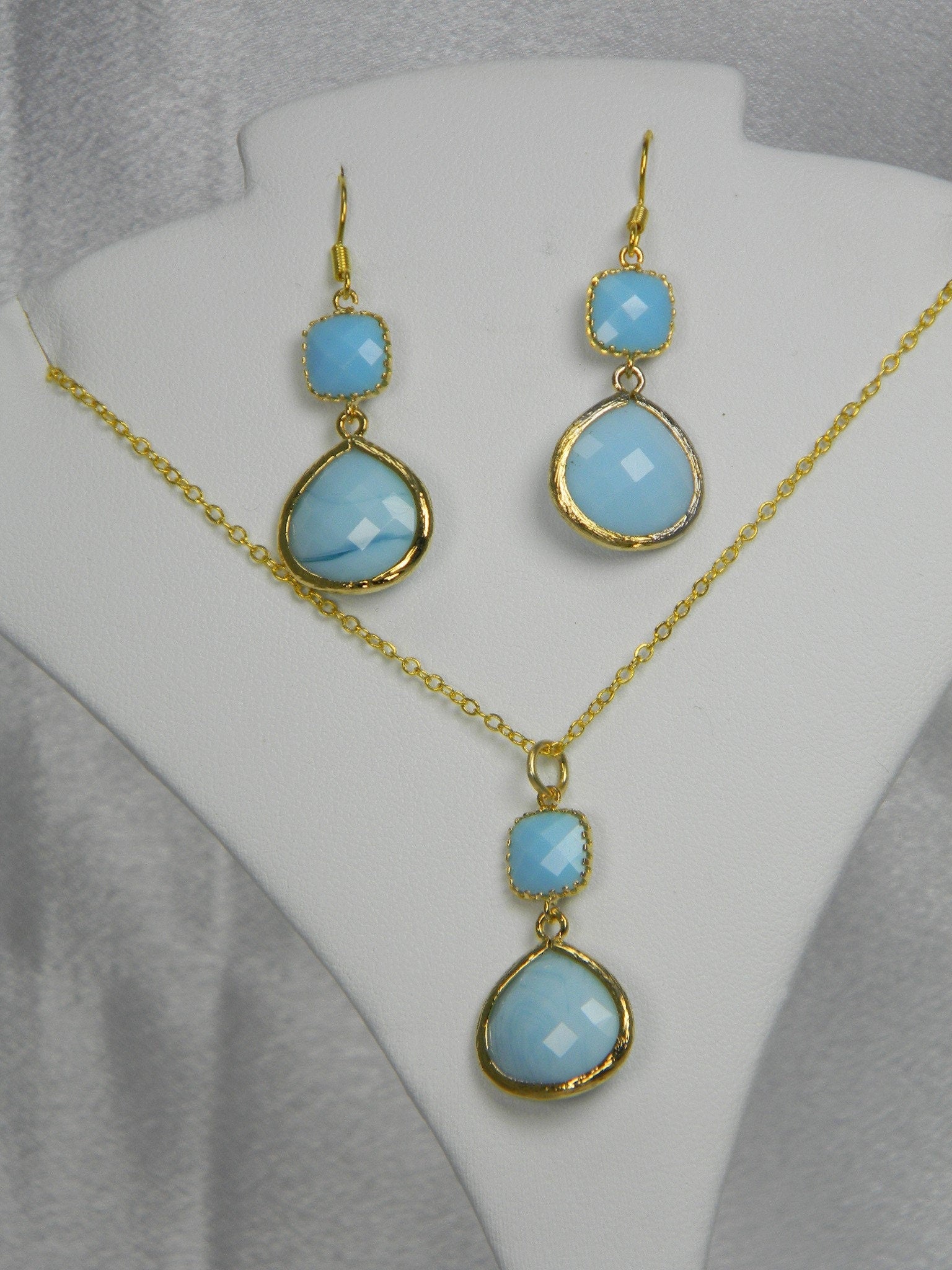 Sky Blue Necklace Set