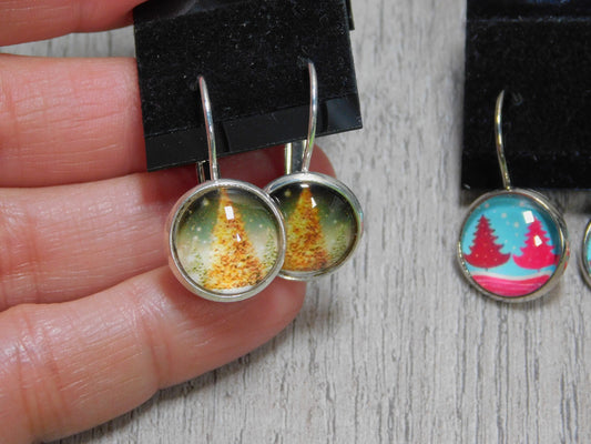 Christmas Dangle Earrings